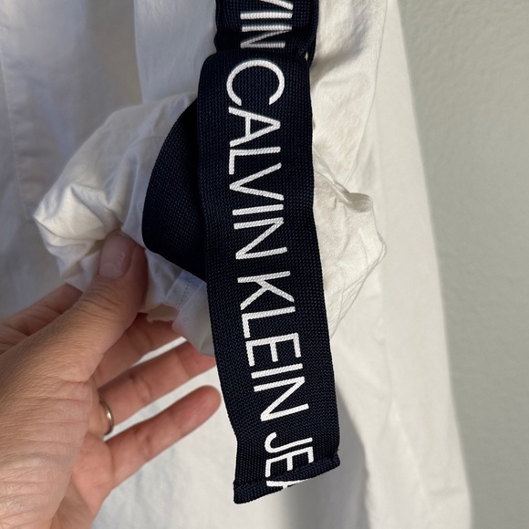 Calvin Klein Button Front White Shirt with Logo Stripes and adjustable sleeves - Picture 11 of 13